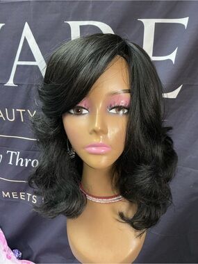 Black Layered Women's Wig with Side Bangs -
